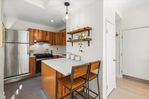 273 Monmouth Street Jersey City NJ 07302