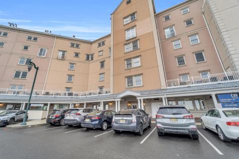101 Shearwater Court East Jersey City NJ 07305
