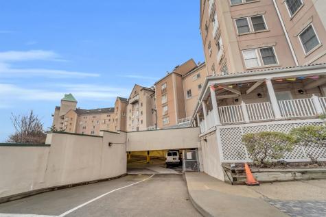 101 Shearwater Court East Jersey City NJ 07305