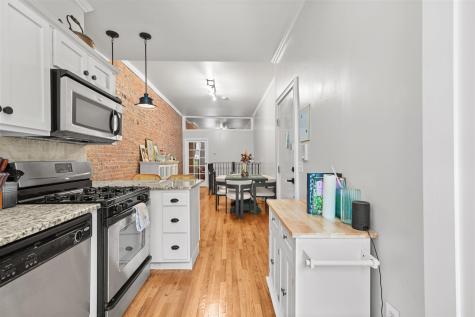 206 6th Street Jersey City NJ 07302