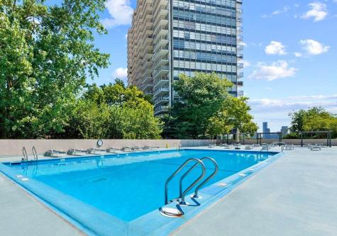 6040 Boulevard East West New York NJ 07093