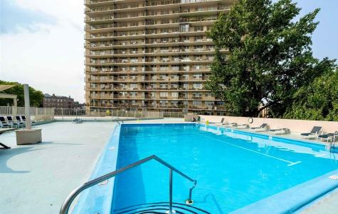 6040 Boulevard East West New York NJ 07093