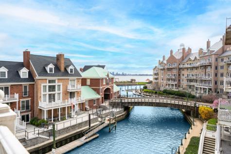 201 Shearwater Court West Jersey City NJ 07305