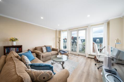 201 Shearwater Court West Jersey City NJ 07305
