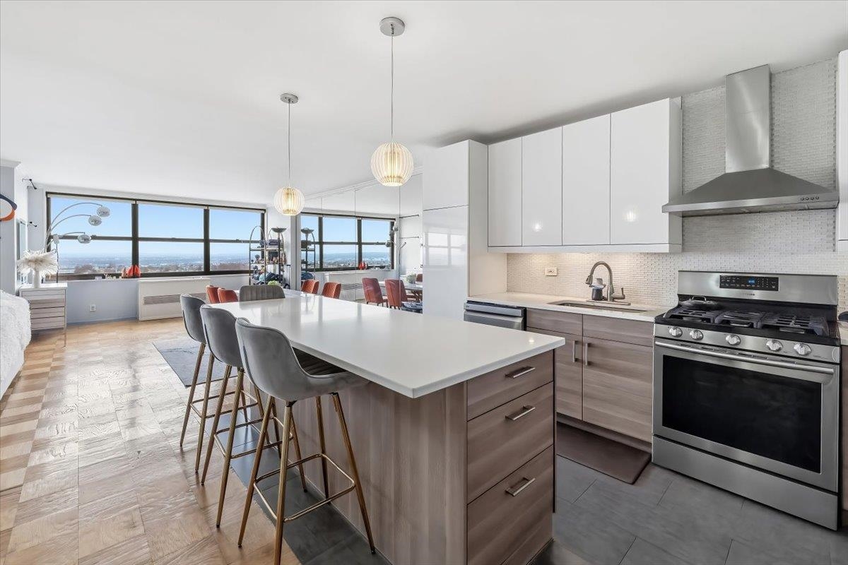 7000 Boulevard East Guttenberg NJ 07093