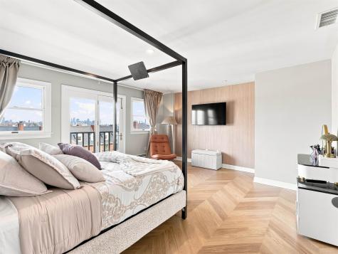 202 Shearwater Court West Jersey City NJ 07305