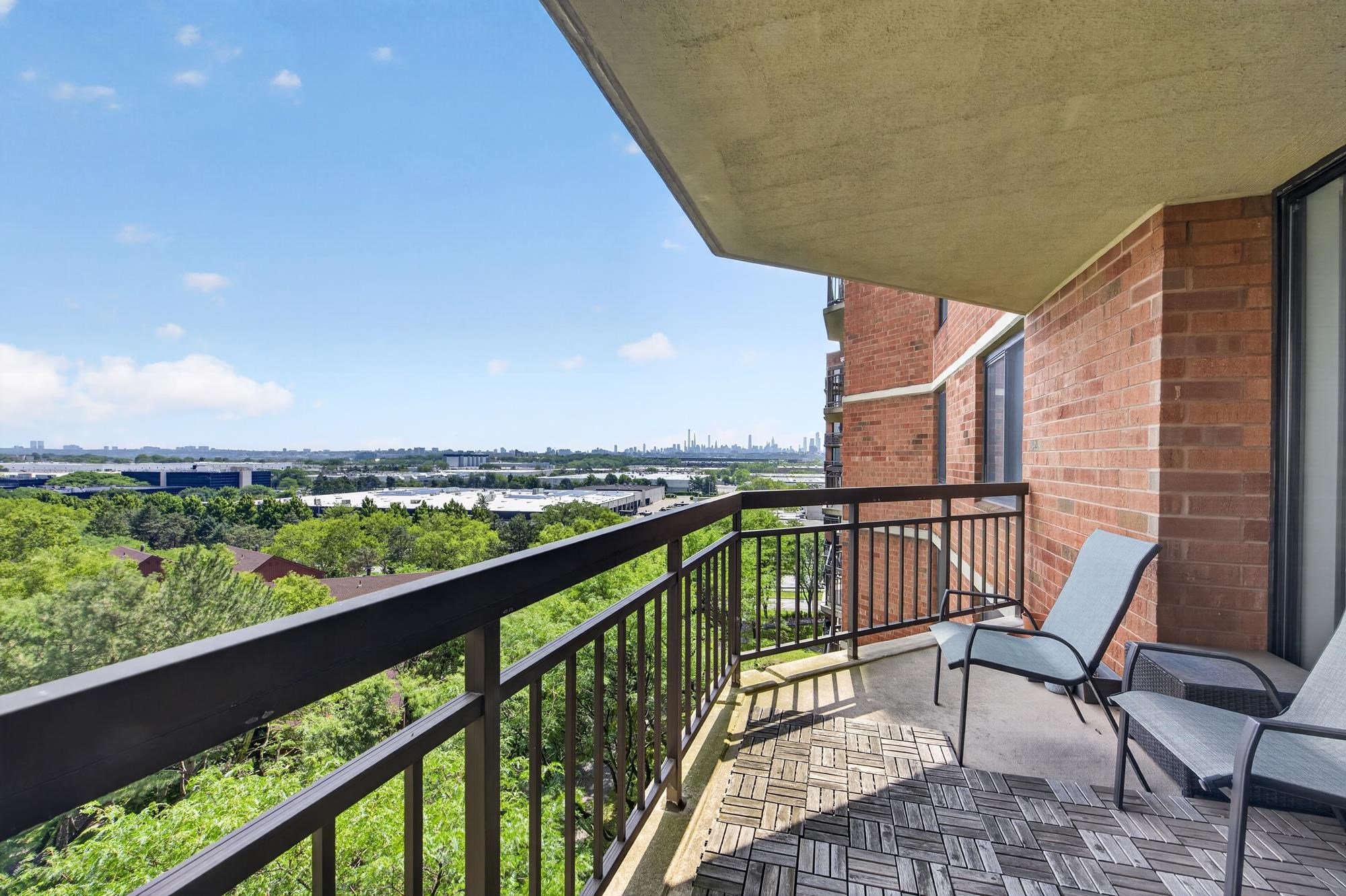 827 Harmon Cove Tower Secaucus NJ 07094
