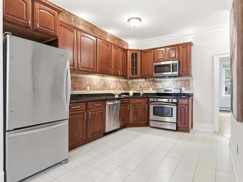 189 Christopher Columbus Drive Jersey City NJ 07302