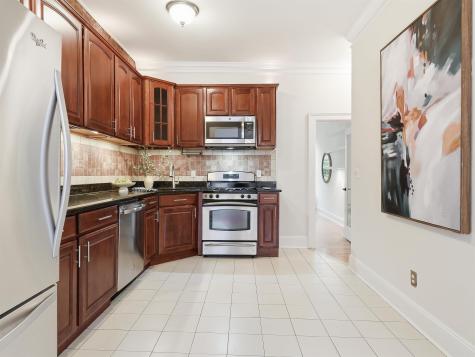 189 Christopher Columbus Drive Jersey City NJ 07302