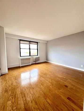 500 Central Avenue Union City NJ 07087