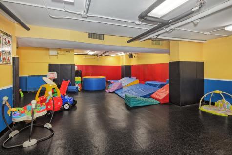 7004 Boulevard East Guttenberg NJ 07093