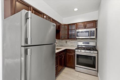 2200 Paterson Plank Road North Bergen NJ 07047