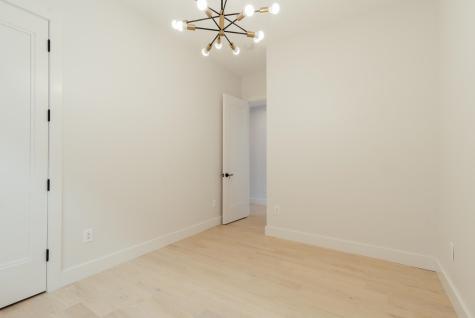 179 Pine Street Jersey City NJ 07304