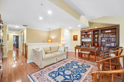 135 Abbie Court Guttenberg NJ 07093