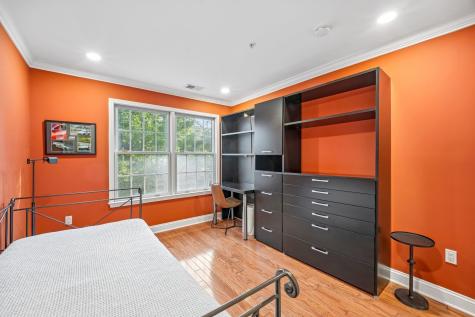 135 Abbie Court Guttenberg NJ 07093