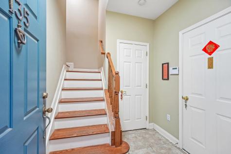 135 Abbie Court Guttenberg NJ 07093
