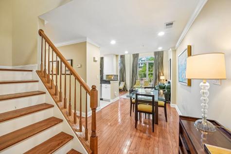 135 Abbie Court Guttenberg NJ 07093