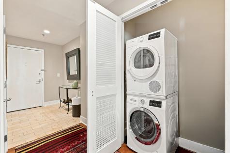 1125 Maxwell Lane Hoboken NJ 07030