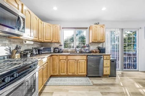 386A Park Avenue Fairview NJ 07022