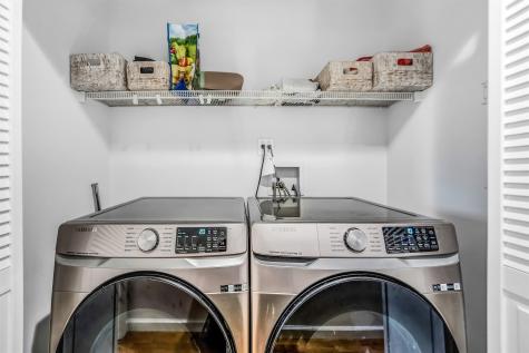 386A Park Avenue Fairview NJ 07022