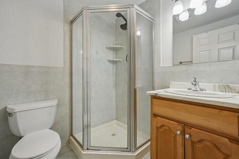 386A Park Avenue Fairview NJ 07022