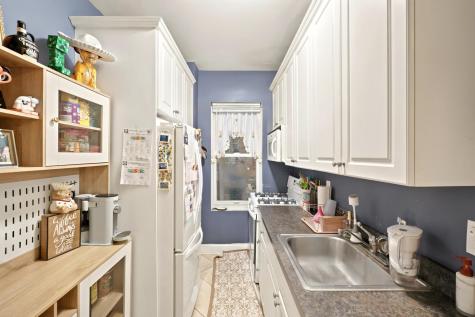 15 Broadway Bayonne NJ 07002