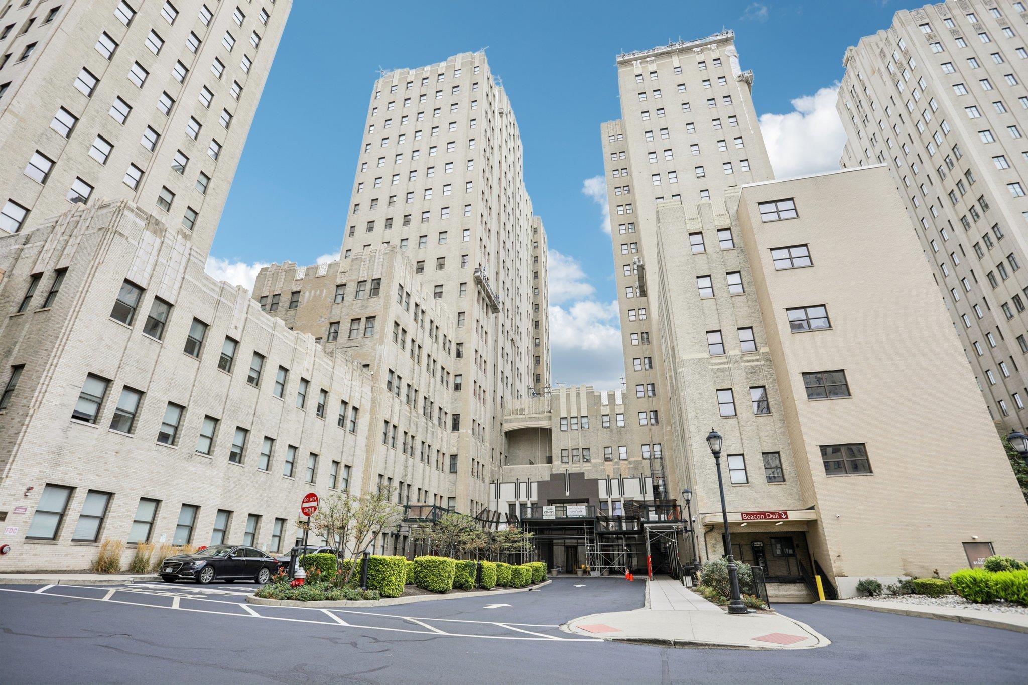 4 Beacon Way Jersey City NJ 07304