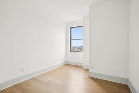 4 Beacon Way Jersey City NJ 07304