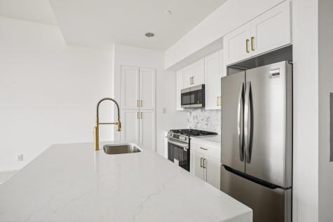 4 Beacon Way Jersey City NJ 07304