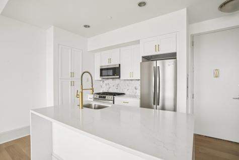 4 Beacon Way Jersey City NJ 07304