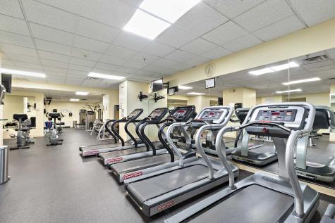 6040 Boulevard East West New York NJ 07093