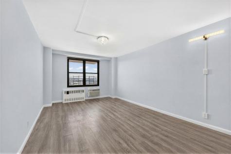 10 Huron Avenue Jersey City NJ 07306