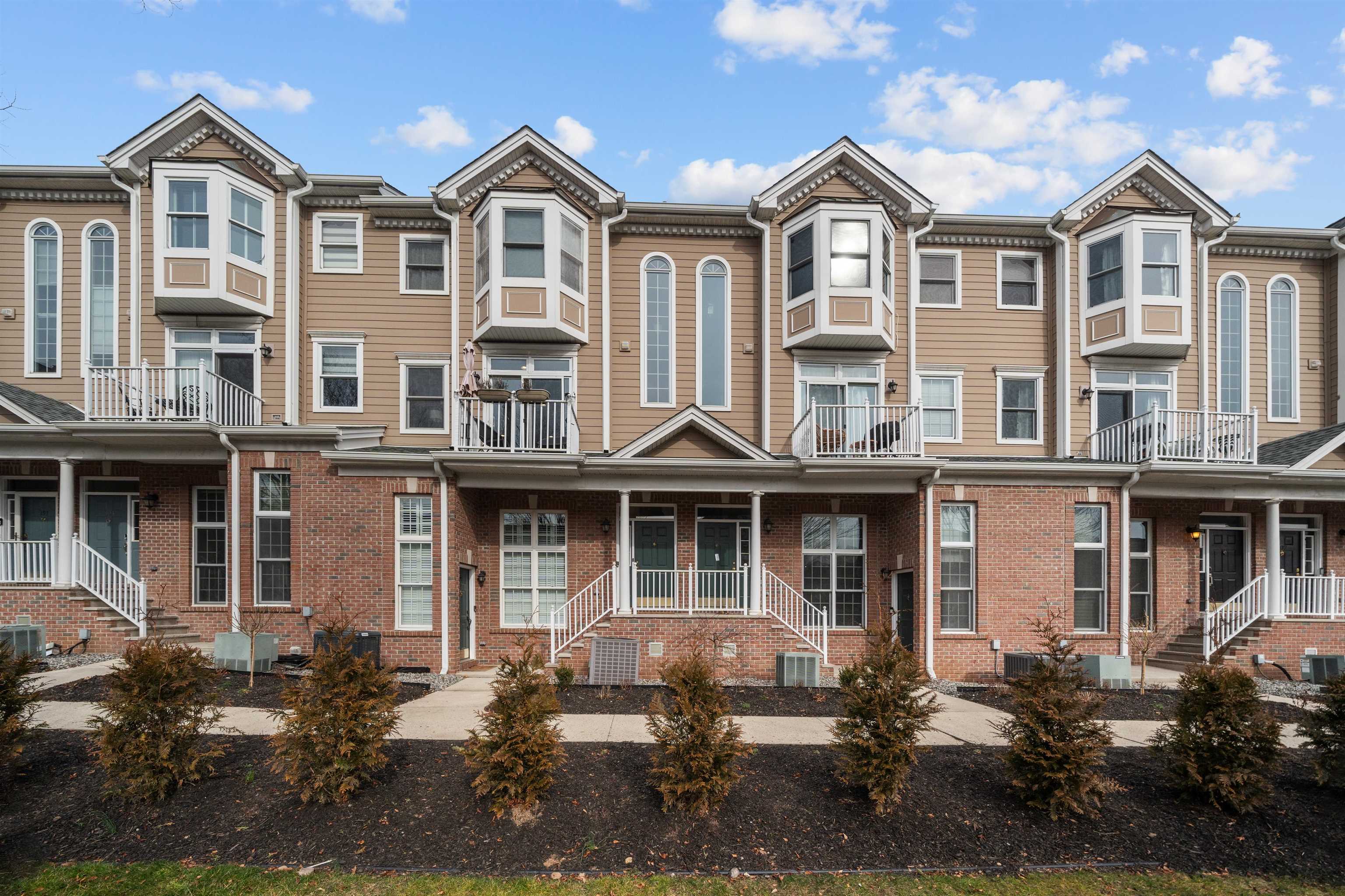 397 Kingston Court West New York NJ 07093