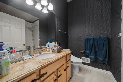397 Kingston Court West New York NJ 07093