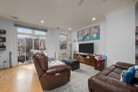 397 Kingston Court West New York NJ 07093