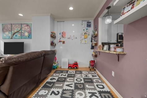 397 Kingston Court West New York NJ 07093