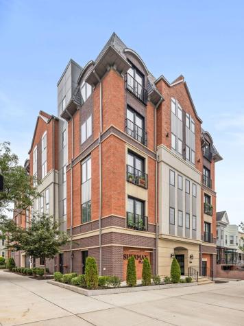 139 Sherman Place Jersey City NJ 07307