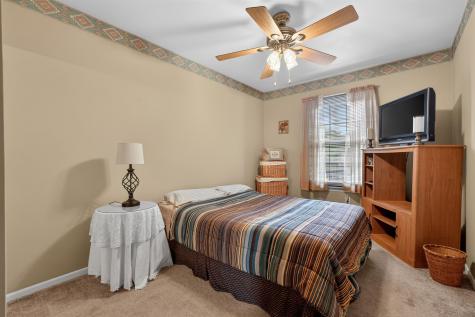 20 Oak Lane Eatontown Boro NJ 07724