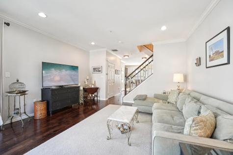 428 Newburgh Court West New York NJ 07093