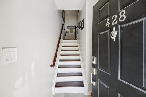 428 Newburgh Court West New York NJ 07093