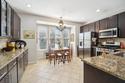 428 Newburgh Court West New York NJ 07093