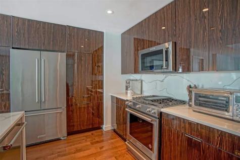 800 Avenue At Port Imperial Weehawken NJ 07086