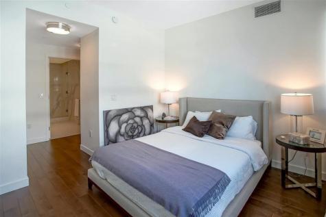 800 Avenue At Port Imperial Weehawken NJ 07086