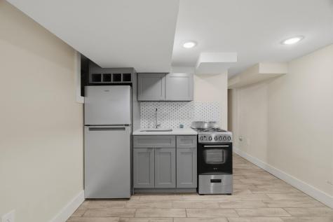 684 Summit Avenue Jersey City NJ 07306