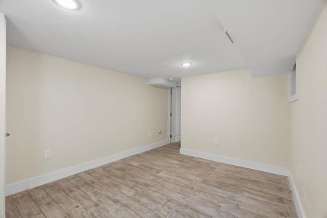 684 Summit Avenue Jersey City NJ 07306