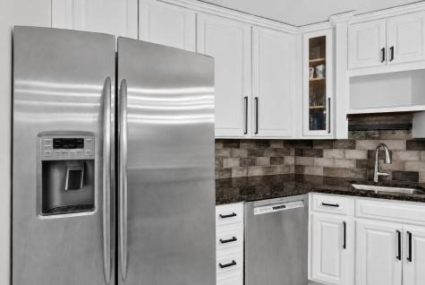 1020 Harmon Cove Tower Secaucus NJ 07094-1737
