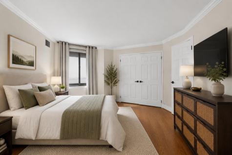 1020 Harmon Cove Tower Secaucus NJ 07094-1737