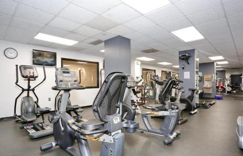 1020 Harmon Cove Tower Secaucus NJ 07094-1737