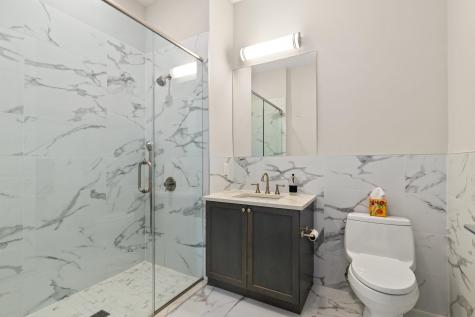 3 Somerset Lane Edgewater NJ 07020