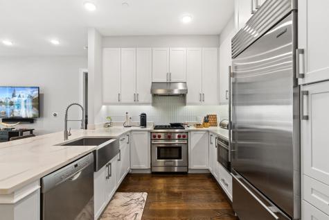 3 Somerset Lane Edgewater NJ 07020